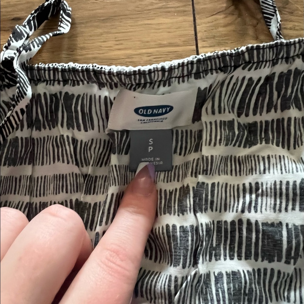 patterned dress - Picture 4 of 4